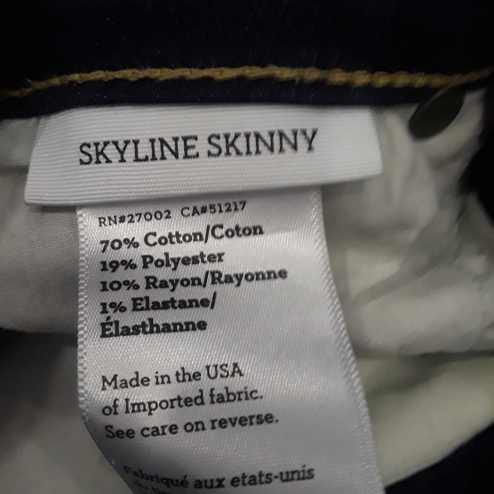 Jeans - Picture 2 of 3